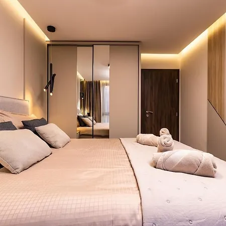 Apartment Center 'pemena' Free Private Parking *