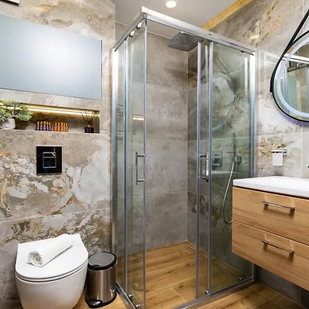 Center 'pemena' Free Private Parking Plowdiw