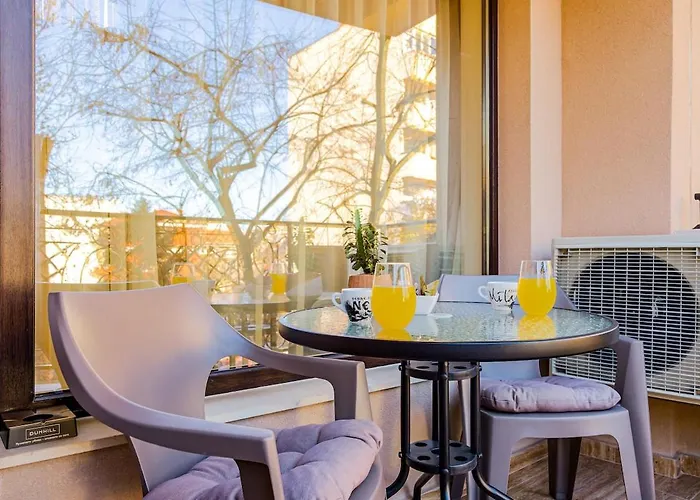 Center 'pemena' Free Private Parking Plovdiv